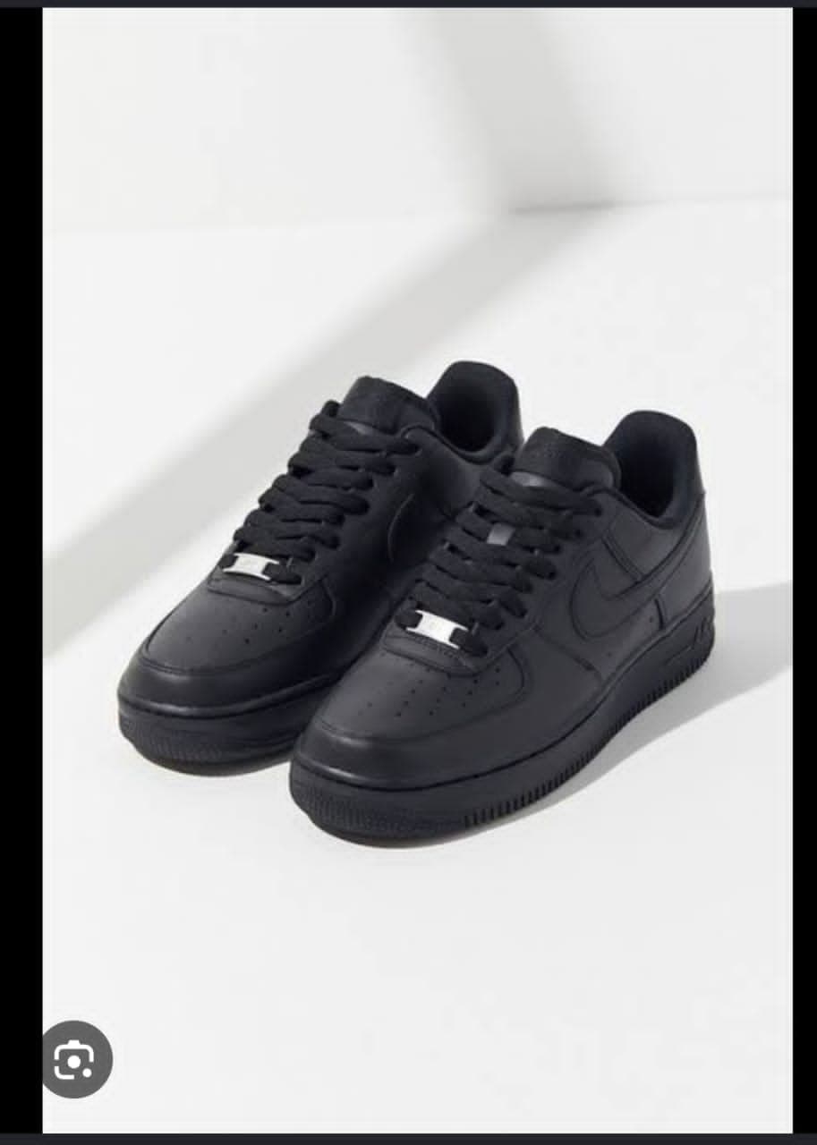 Black Nike